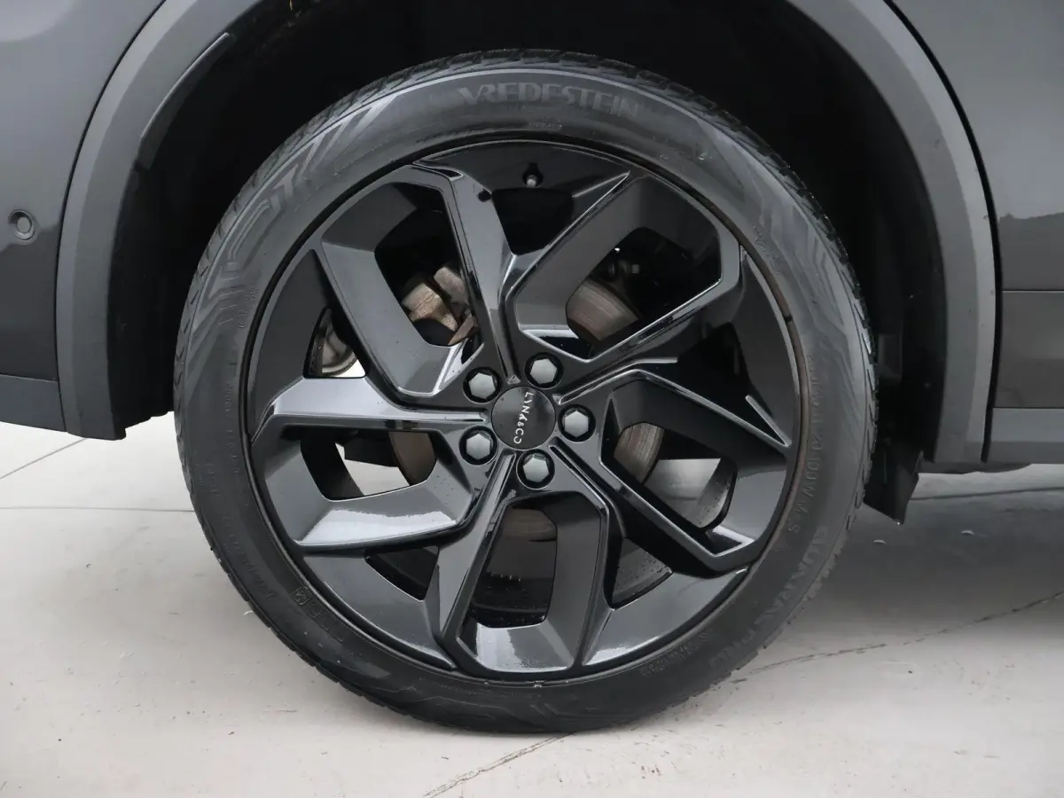 1.5 PHEV 261 PK BLACK PACK + TREKHAAK | 360 CAMERA | 20 INCH ZWARTE VELGEN | PANORAMA