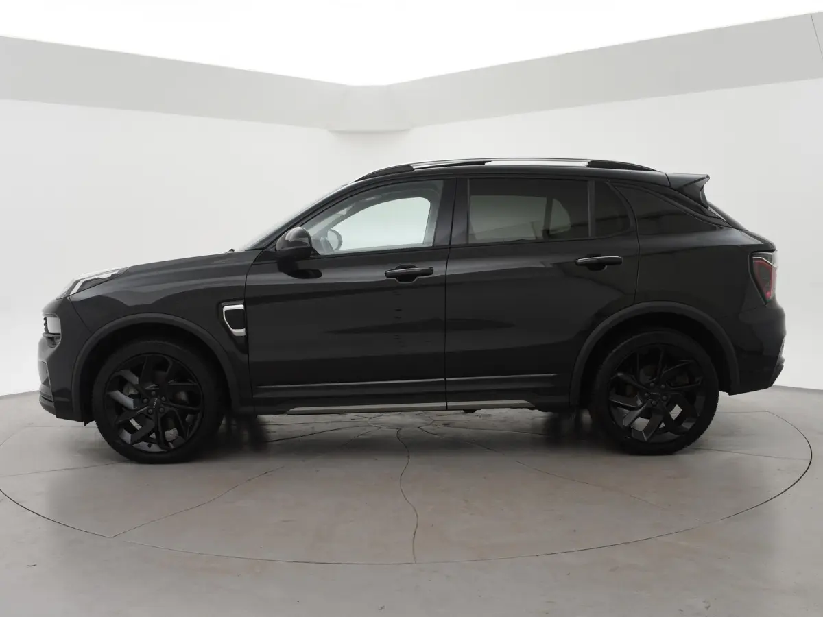 1.5 PHEV 261 PK BLACK PACK + TREKHAAK | 360 CAMERA | 20 INCH ZWARTE VELGEN | PANORAMA