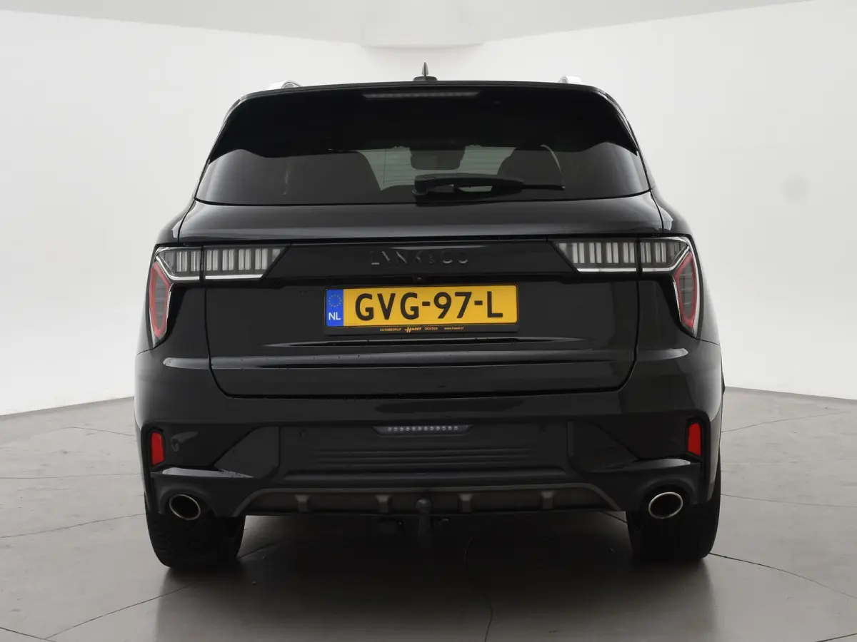 1.5 PHEV 261 PK BLACK PACK + TREKHAAK | 360 CAMERA | 20 INCH ZWARTE VELGEN | PANORAMA