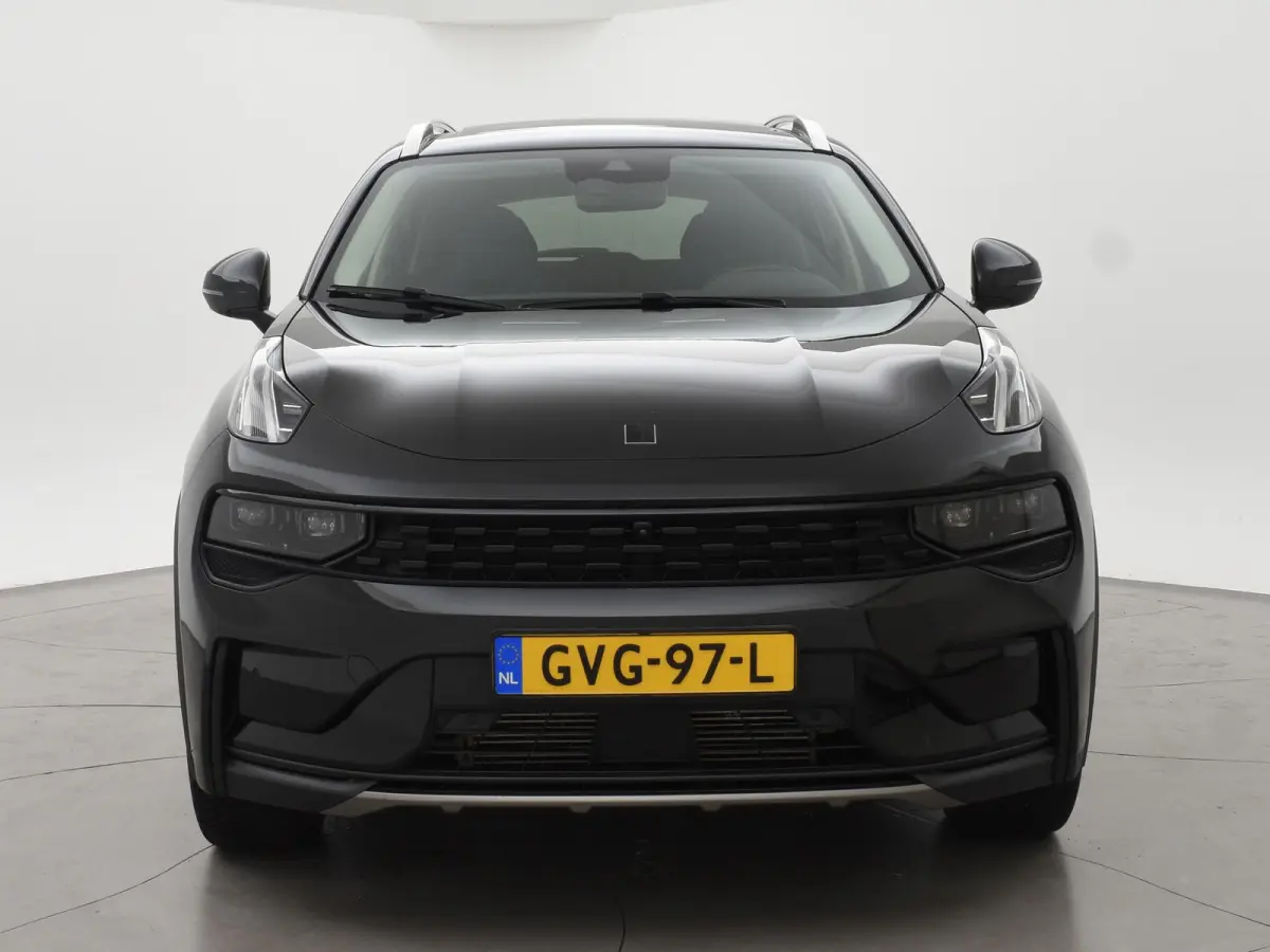 1.5 PHEV 261 PK BLACK PACK + TREKHAAK | 360 CAMERA | 20 INCH ZWARTE VELGEN | PANORAMA