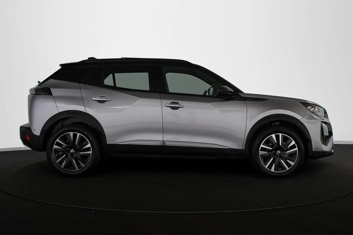 1.2 Hybrid 136 GT Panoramadak Camera Keyless Dodehoek