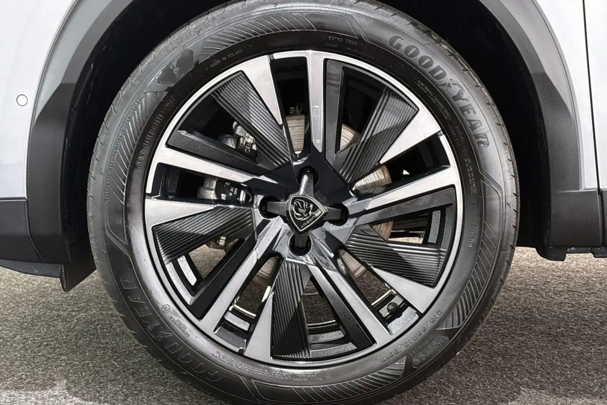 1.2 Hybrid 136 GT Panoramadak Camera Keyless Dodehoek
