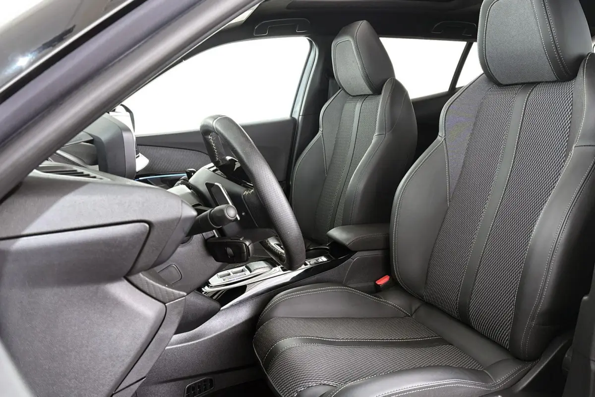 1.2 Hybrid 136 GT Panoramadak Camera Keyless Dodehoek
