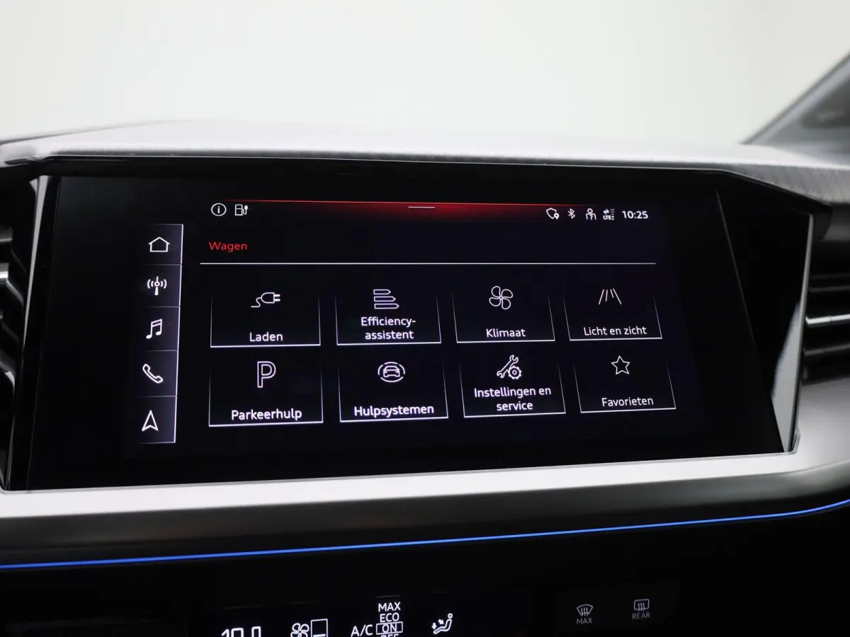 35 S edition 55 kWh 170 PK | S-line | Automaat | Navigatie | Camera | Stoelverwarming | SONOS Sound | Elektrische stoelen | LED | Lichtmetalen velgen |