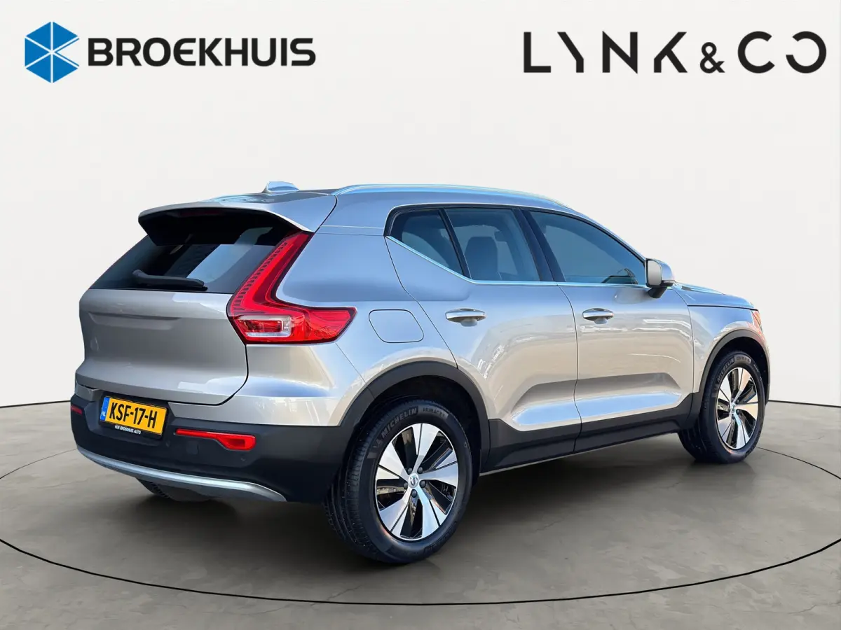 1.5 T5 Core | Achteruitrijcamera | Apple Carplay\Android Auto | Parkeerverwarming |
