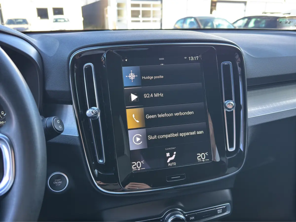 1.5 T5 Core | Achteruitrijcamera | Apple Carplay\Android Auto | Parkeerverwarming |