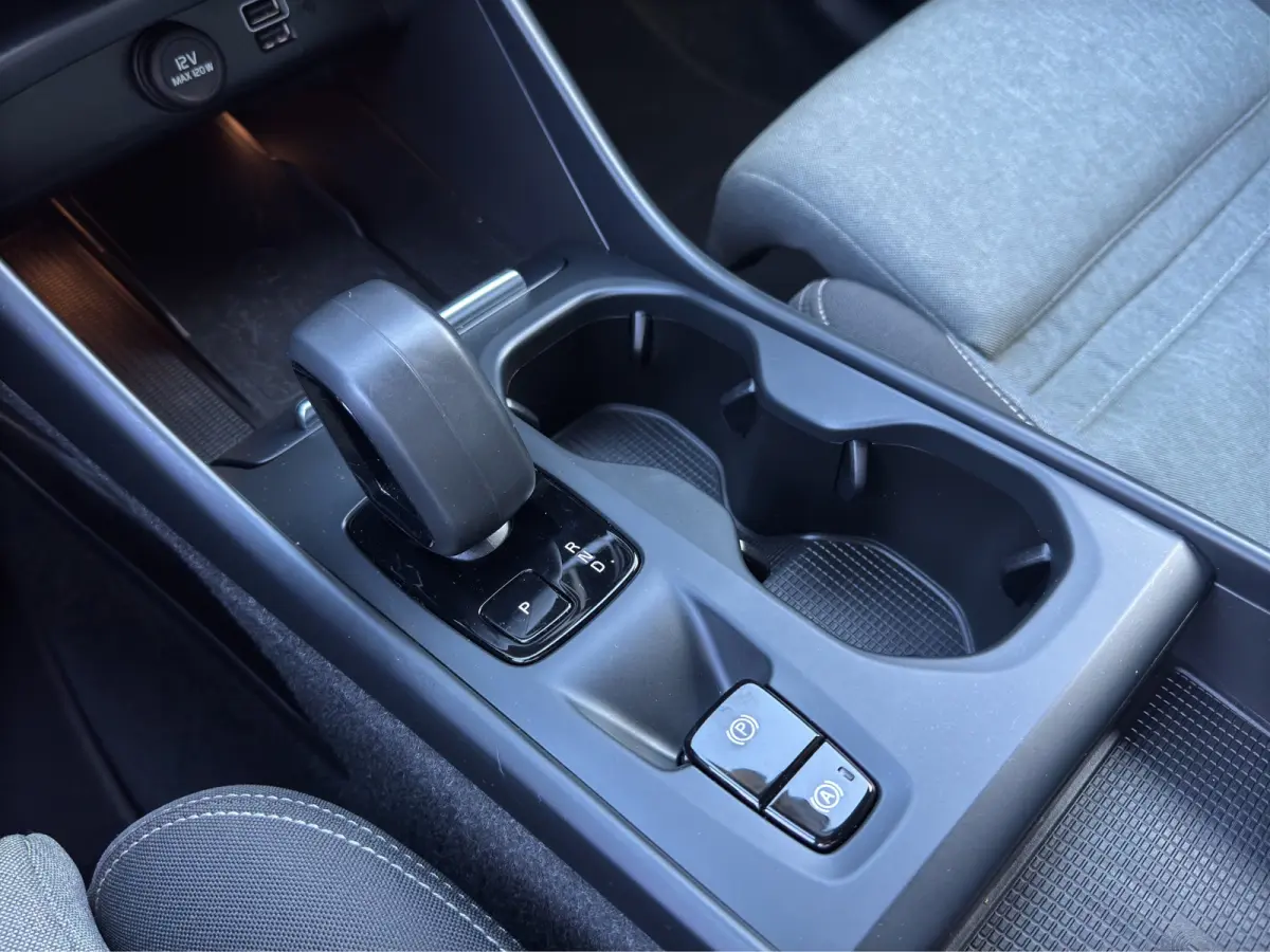 1.5 T5 Core | Achteruitrijcamera | Apple Carplay\Android Auto | Parkeerverwarming |