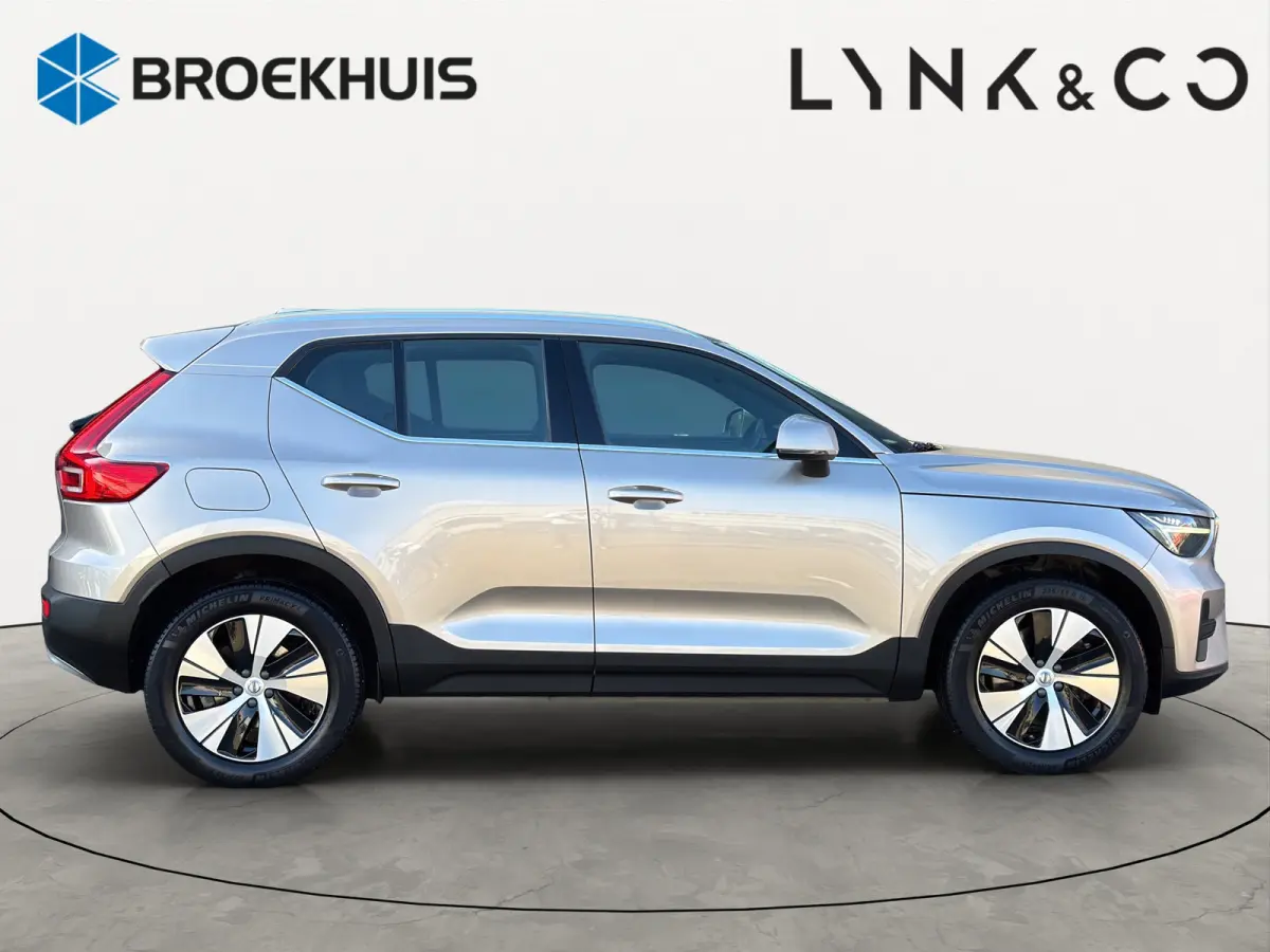 1.5 T5 Core | Achteruitrijcamera | Apple Carplay\Android Auto | Parkeerverwarming |
