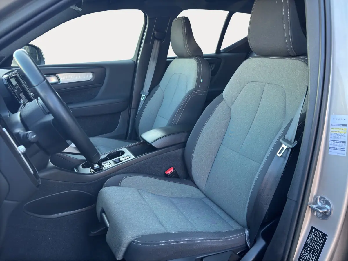 1.5 T5 Core | Achteruitrijcamera | Apple Carplay\Android Auto | Parkeerverwarming |