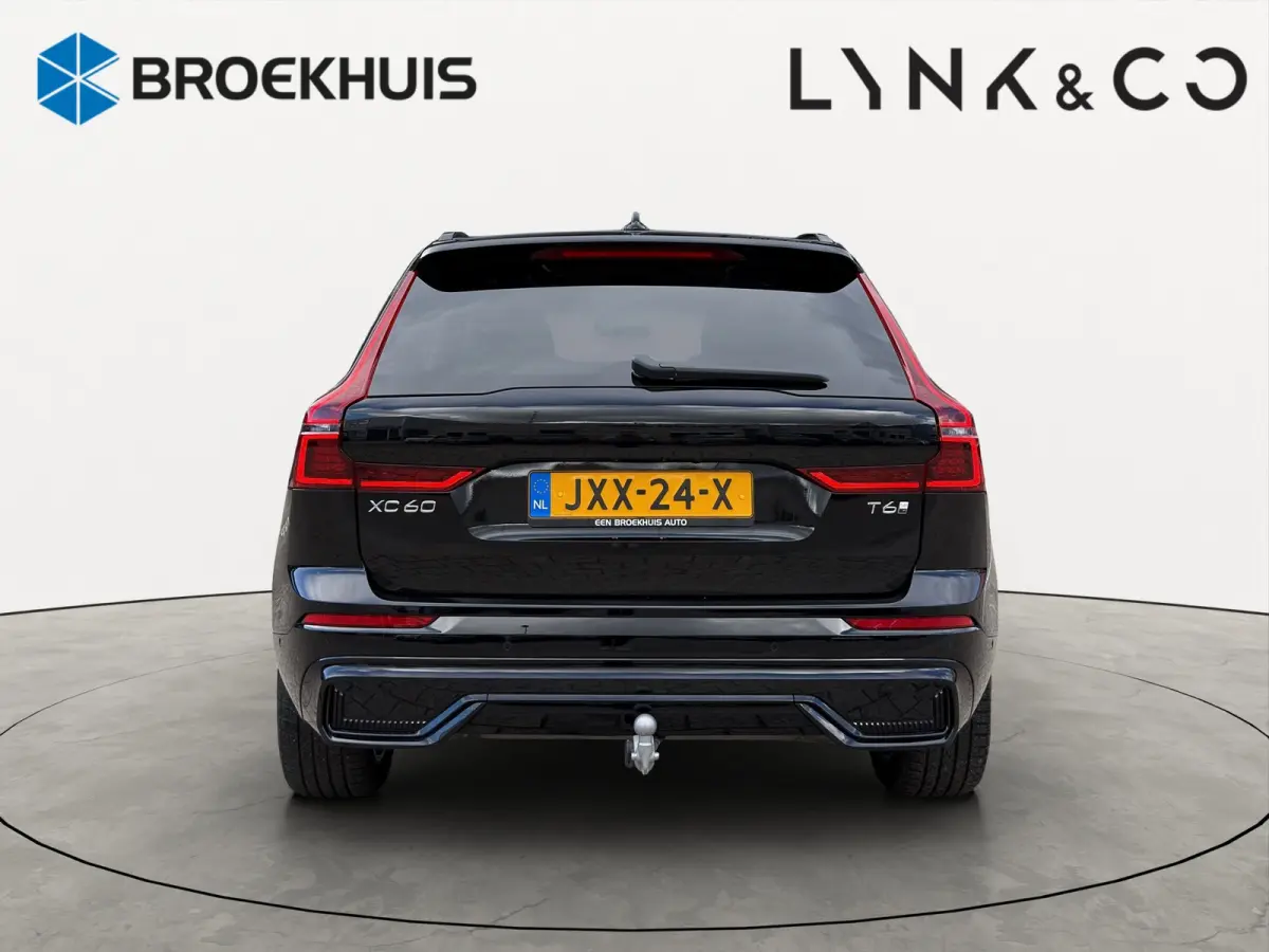2.0 T6 Plug-in hybrid AWD Ultra Dark | Trekhaak | Luchtvering | Panoramadak | 360 Camera | Memory seats |