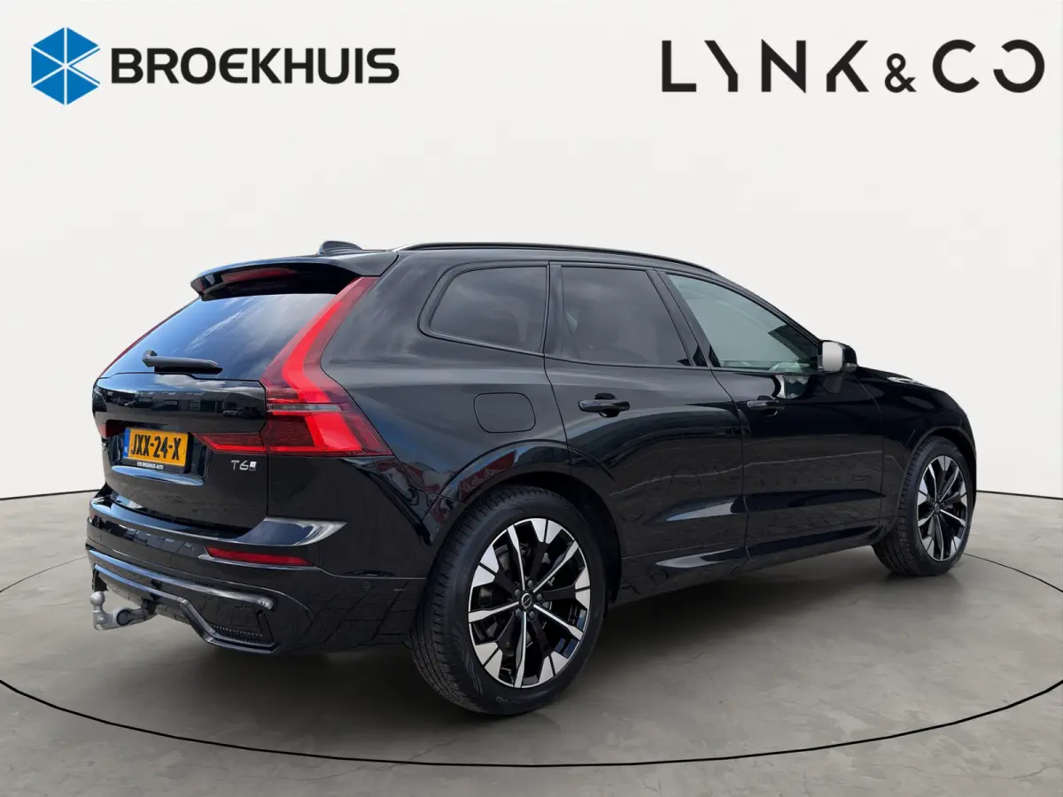 2.0 T6 Plug-in hybrid AWD Ultra Dark | Trekhaak | Luchtvering | Panoramadak | 360 Camera | Memory seats |