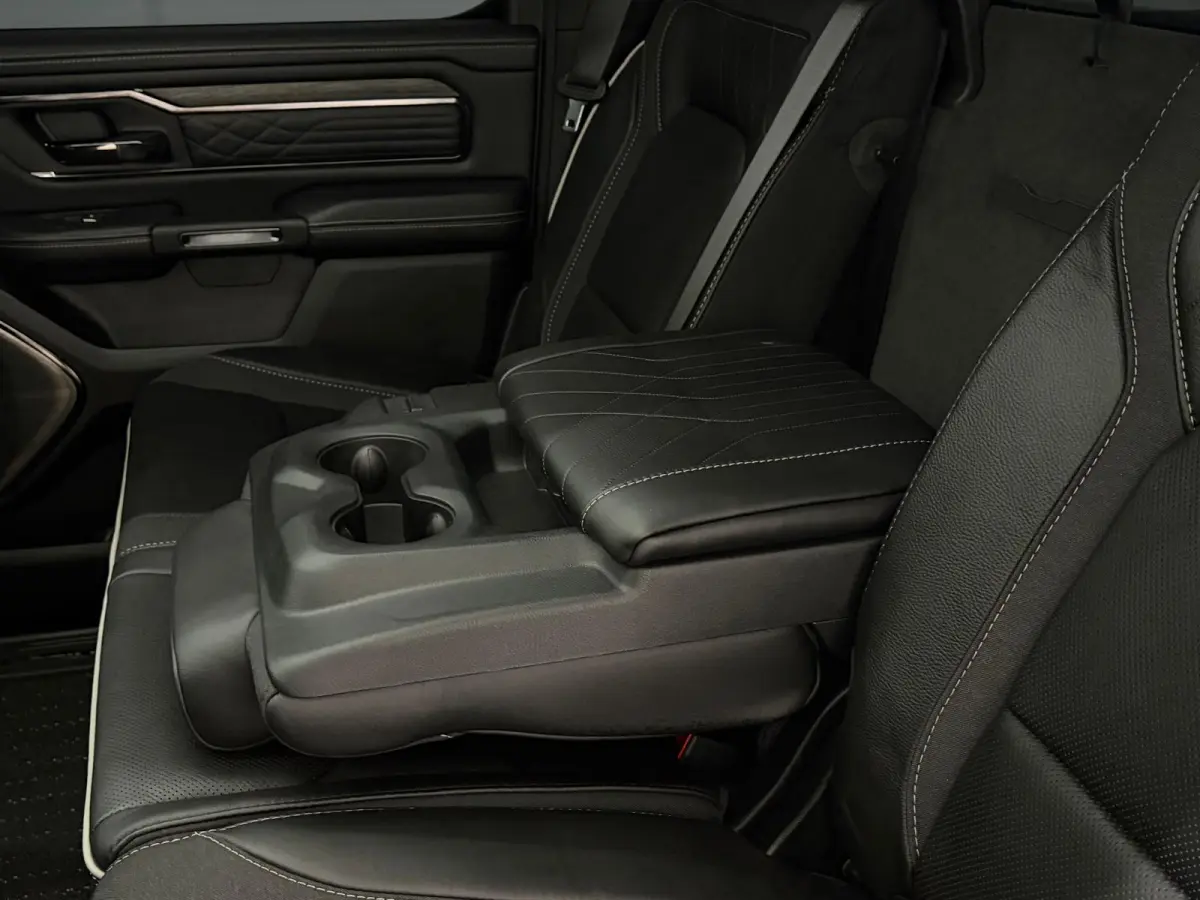 Pick Up 1500 3.0 TT SST H.O. Limited Night MY2025 BLACK FRIDAY DEAL!