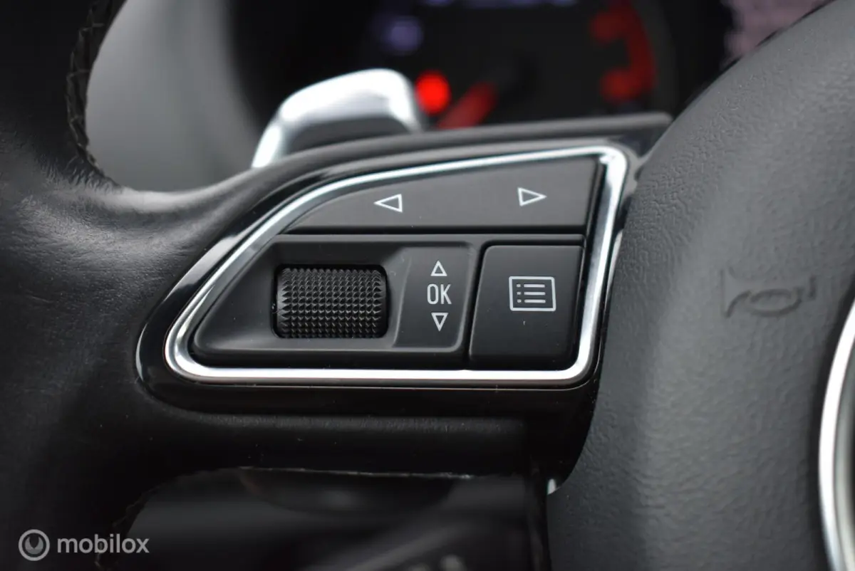RS3 2.5 TFSI Sepangblau *1e lak *2e eignr. *Carbon *B&O *Historie *BBS