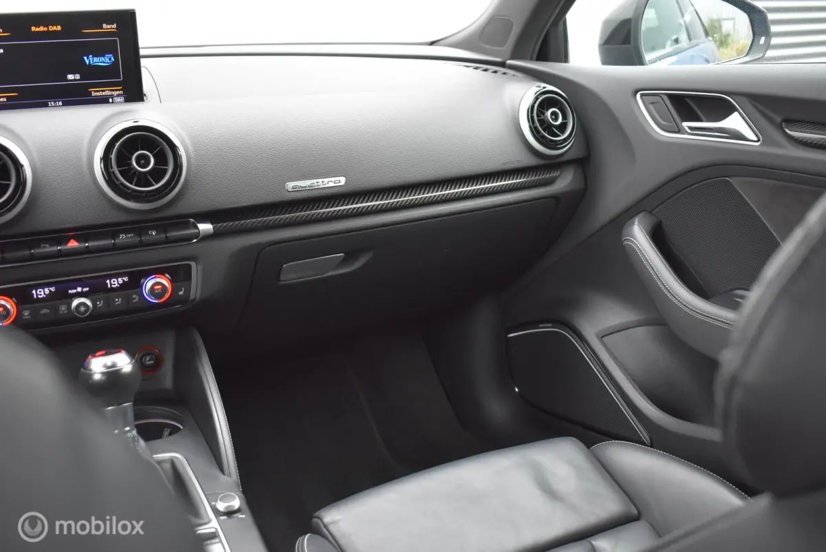 RS3 2.5 TFSI Sepangblau *1e lak *2e eignr. *Carbon *B&O *Historie *BBS