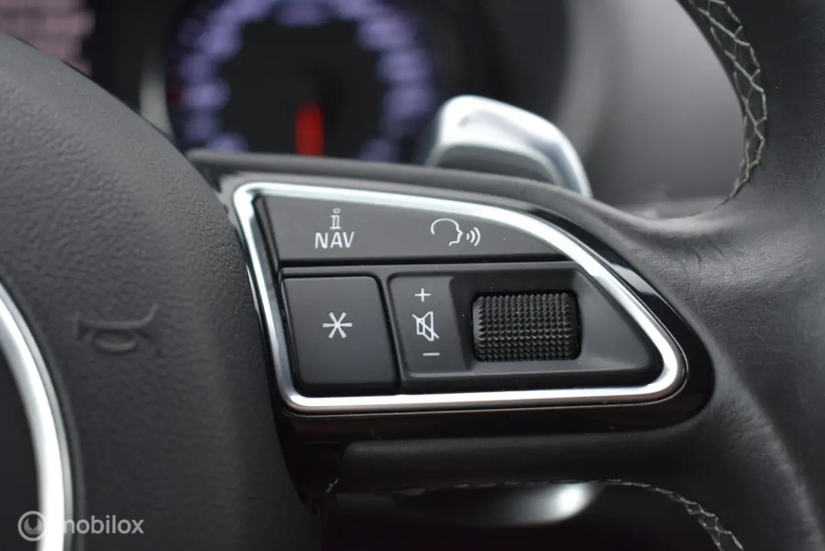 RS3 2.5 TFSI Sepangblau *1e lak *2e eignr. *Carbon *B&O *Historie *BBS
