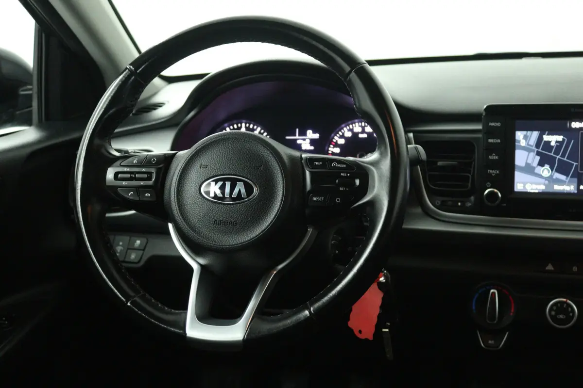 1.0 TGDI DynamicLine (CARPLAY, CAMERA, PDC, NAVIGATIE, LM VELGEN)