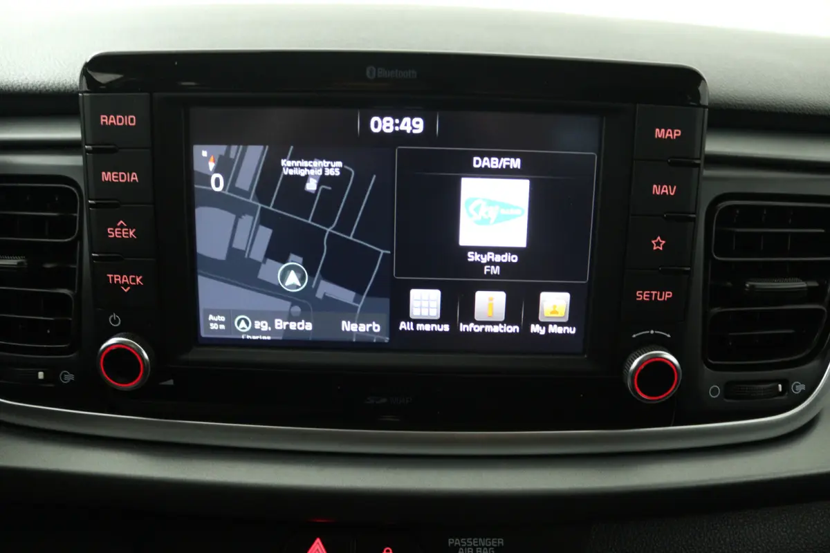 1.0 TGDI DynamicLine (CARPLAY, CAMERA, PDC, NAVIGATIE, LM VELGEN)