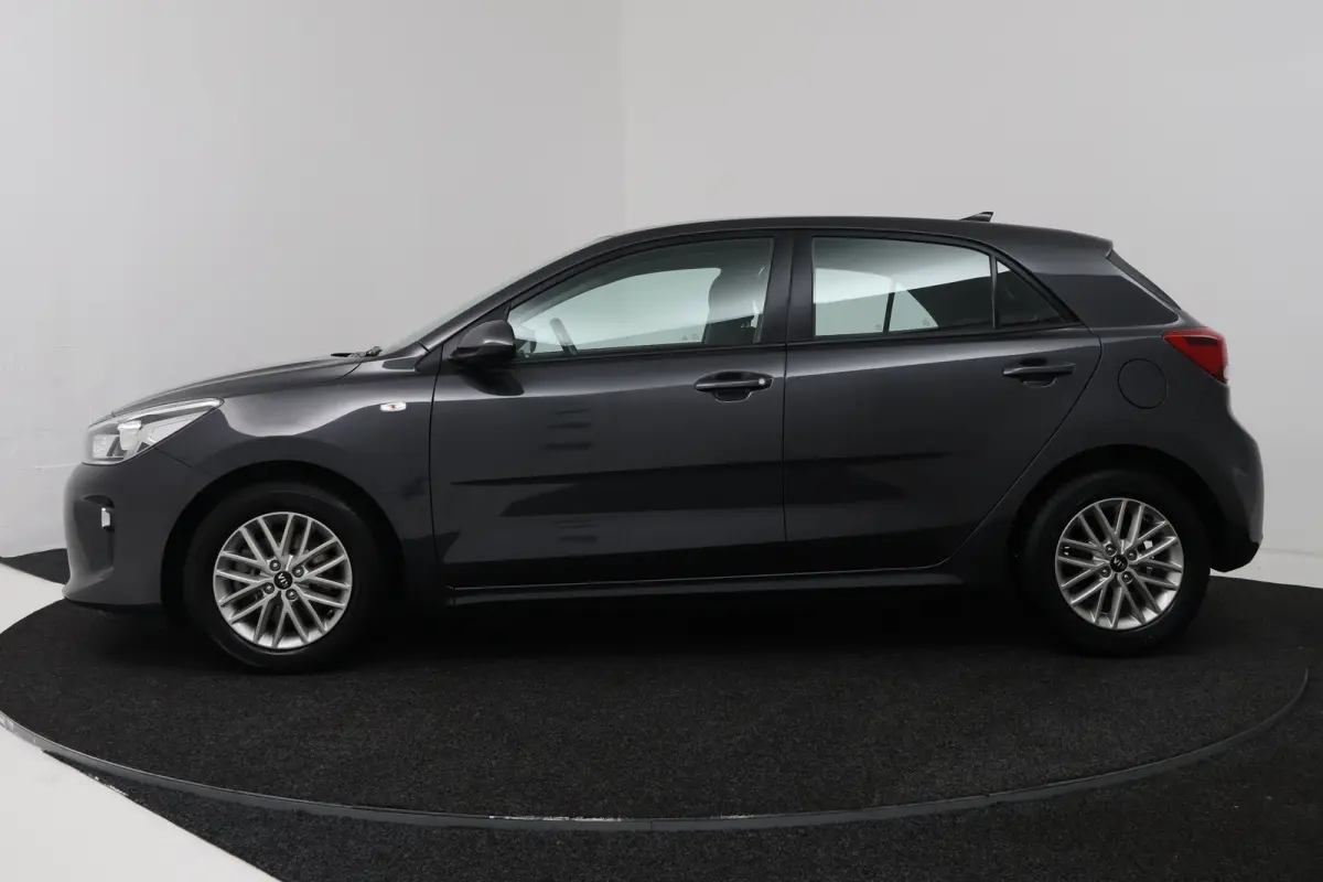 1.0 TGDI DynamicLine (CARPLAY, CAMERA, PDC, NAVIGATIE, LM VELGEN)