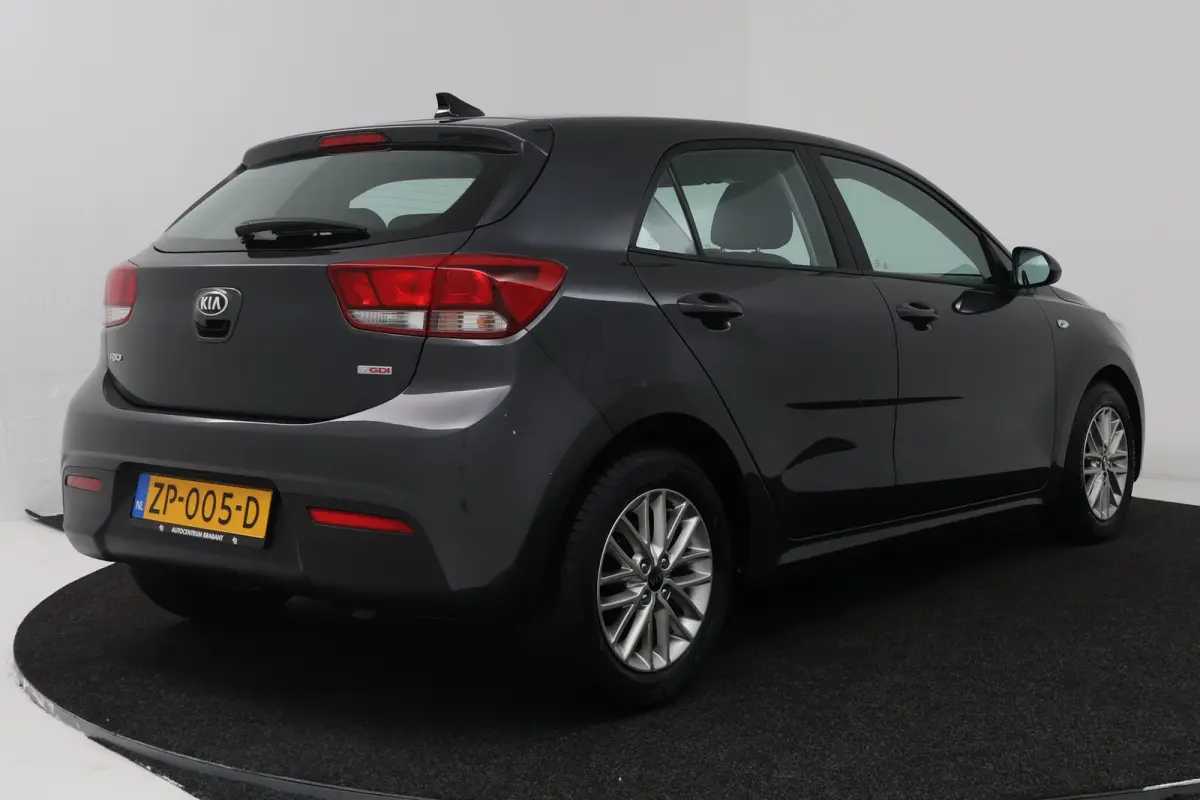 1.0 TGDI DynamicLine (CARPLAY, CAMERA, PDC, NAVIGATIE, LM VELGEN)