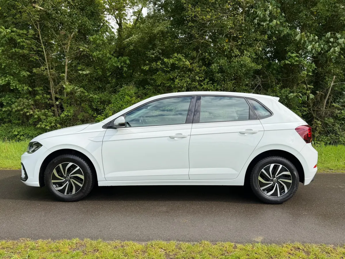 1.0 TSI Life | Adaptief Cruise | Carplay | LED | lichtmetaal |
