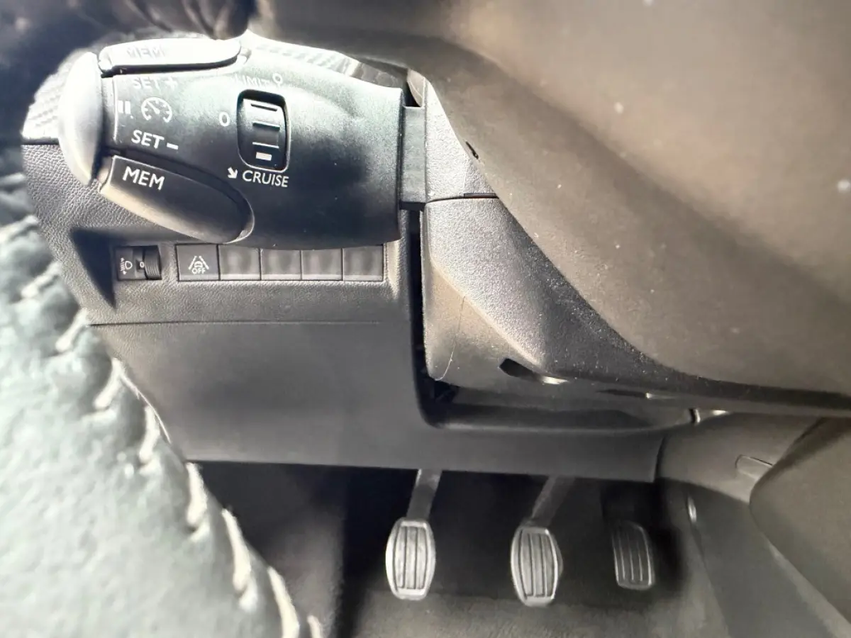 1.2 PT ACTIVE AIRCO NAVI CRUISE CONTROL