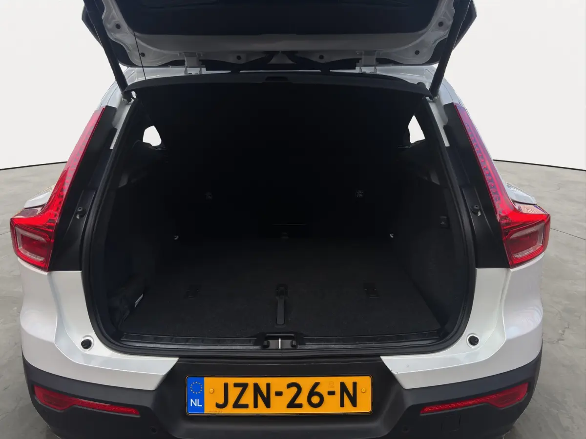 2.0 B4 Plus Dark | Trekhaak | Stuurwiel+Stoelverwarming | Adapt. Cruise | Apple Carplay/Android Auto |