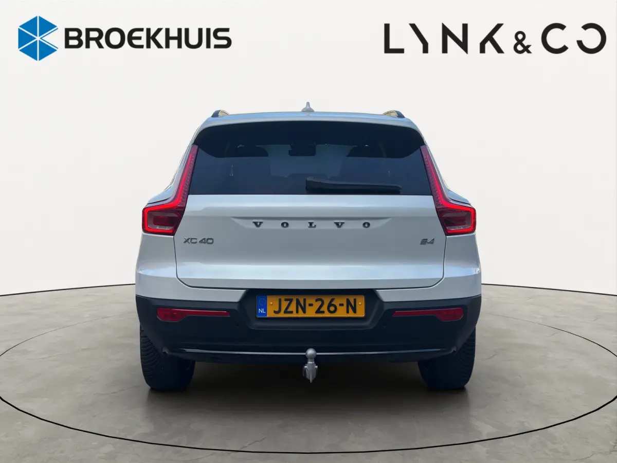 2.0 B4 Plus Dark | Trekhaak | Stuurwiel+Stoelverwarming | Adapt. Cruise | Apple Carplay/Android Auto |