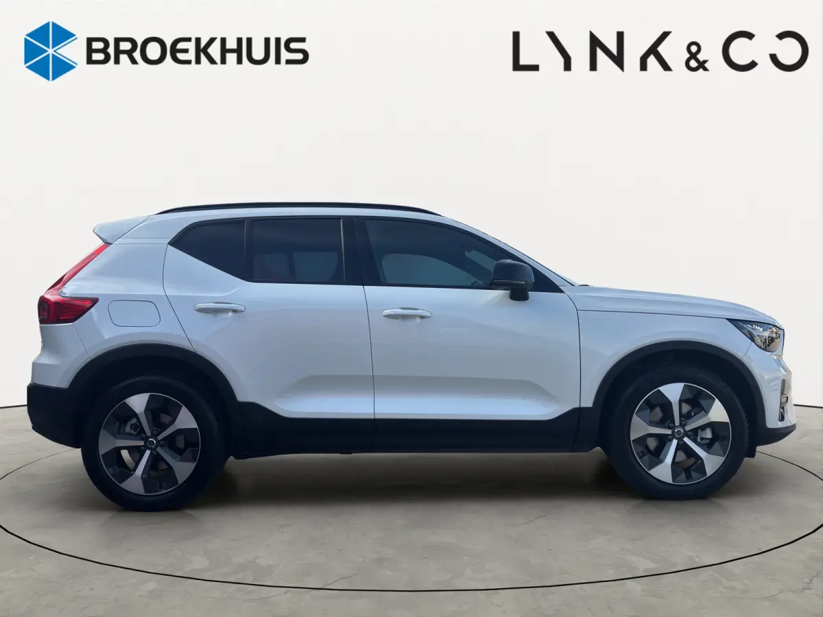 2.0 B4 Plus Dark | Trekhaak | Stuurwiel+Stoelverwarming | Adapt. Cruise | Apple Carplay/Android Auto |
