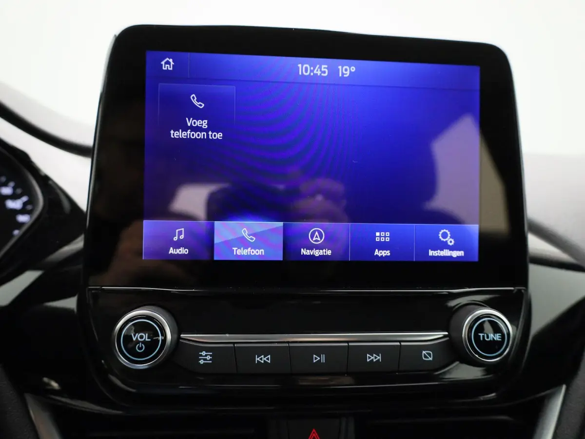 1.0 EcoBoost Titanium | APPLE CARPLAY - ANDROID AUTO | CLIMATE CONTROL | CRUISE CONTROL | PARKEERSENSOREN ACHTER | LANE ASSIST |