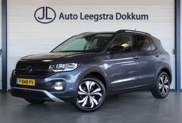 1.0 TSI Life 1e eigenaar | Carplay | Adapt. Cruise | Bluetooth | Getint glas | Front Assist | 17" LMV