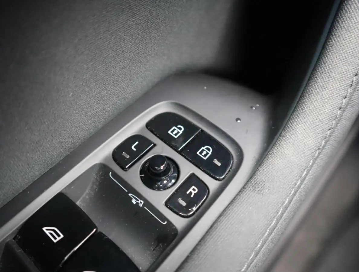 Long Range Dual Motor Performance Plus 82 kWh | SOH 93% | Camera | Memory Seats