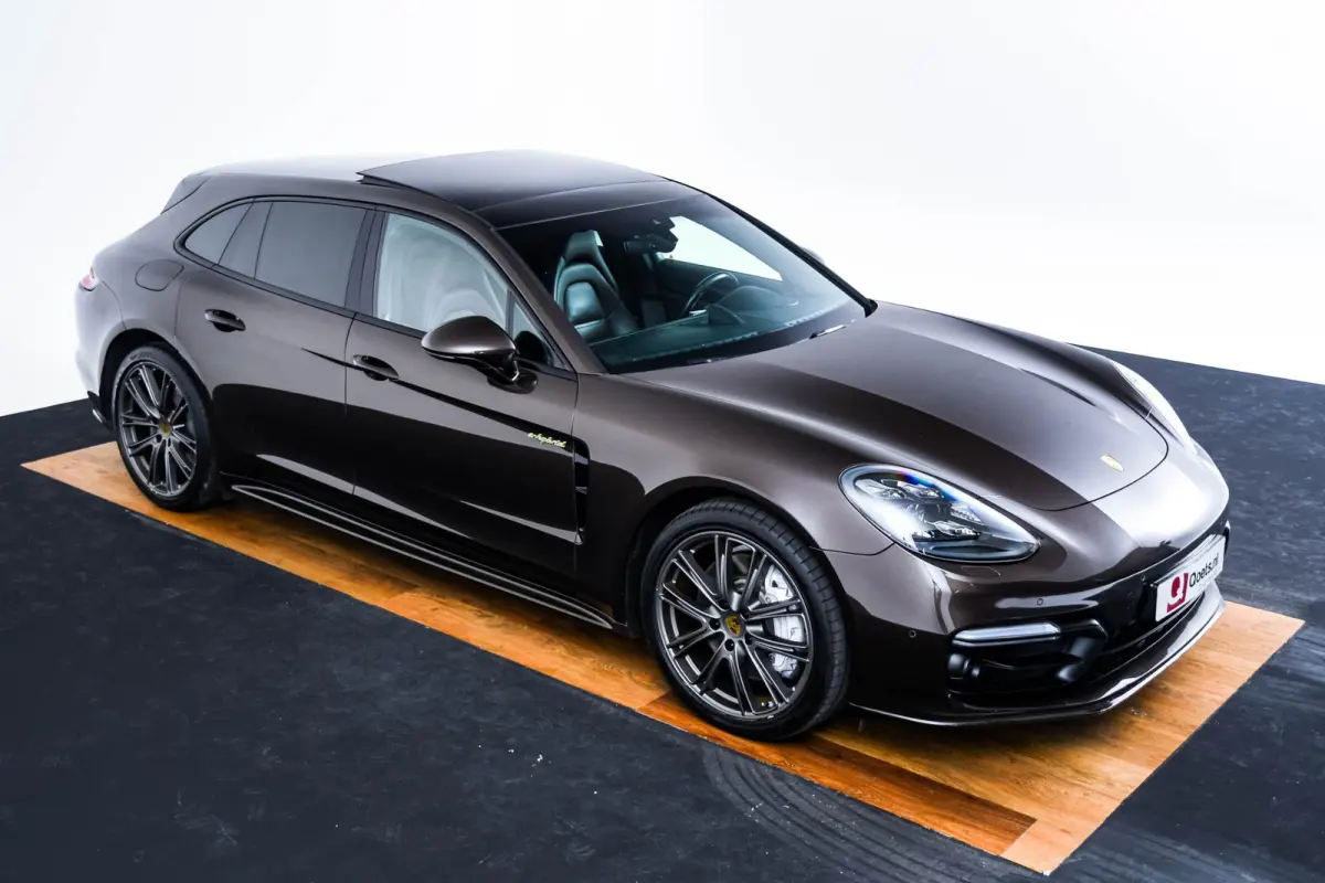 2.9 4 E-Hybrid Panoramadak - Adaptieve Cruise Control - SportDesign Pakket - Comfortstoelen - Massage stoelen - stuurwielverwarming - Sport Chrono pakket - Stuurbekrachtiging Plus -