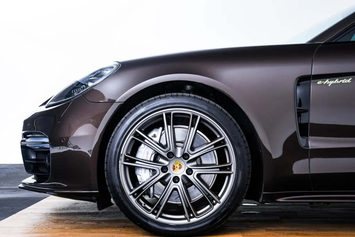 2.9 4 E-Hybrid Panoramadak - Adaptieve Cruise Control - SportDesign Pakket - Comfortstoelen - Massage stoelen - stuurwielverwarming - Sport Chrono pakket - Stuurbekrachtiging Plus -