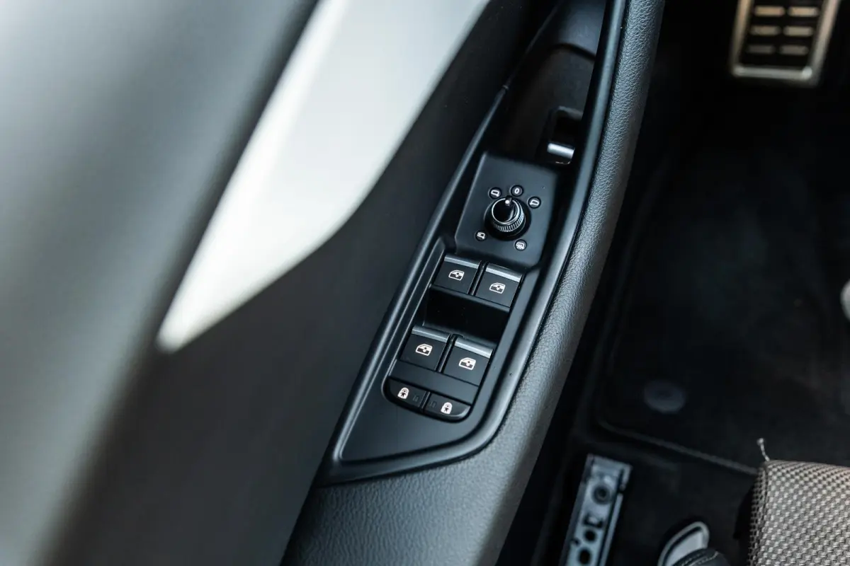 35 TFSI 150pk MHEV S Edition Competition | Panoramadak | Matrix LED | Stoelverwarming | Ambiente Lichtpakket Plus