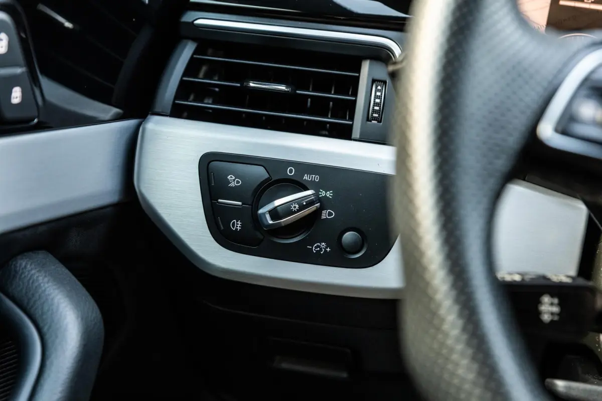 35 TFSI 150pk MHEV S Edition Competition | Panoramadak | Matrix LED | Stoelverwarming | Ambiente Lichtpakket Plus