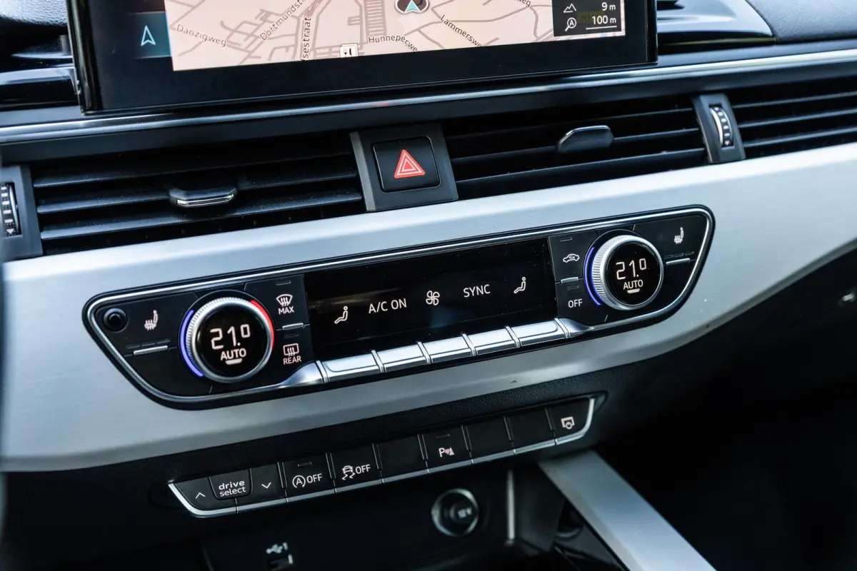 35 TFSI 150pk MHEV S Edition Competition | Panoramadak | Matrix LED | Stoelverwarming | Ambiente Lichtpakket Plus