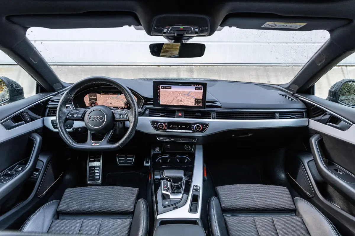 35 TFSI 150pk MHEV S Edition Competition | Panoramadak | Matrix LED | Stoelverwarming | Ambiente Lichtpakket Plus