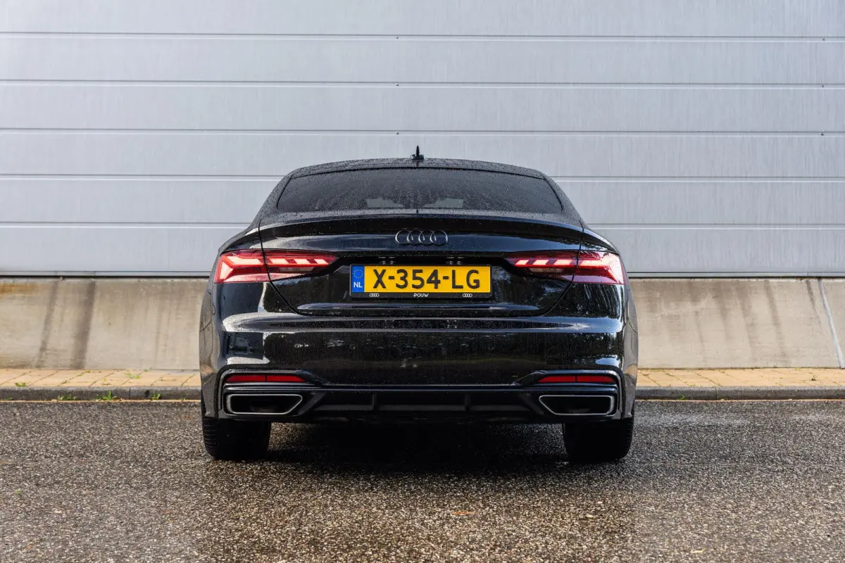 35 TFSI 150pk MHEV S Edition Competition | Panoramadak | Matrix LED | Stoelverwarming | Ambiente Lichtpakket Plus