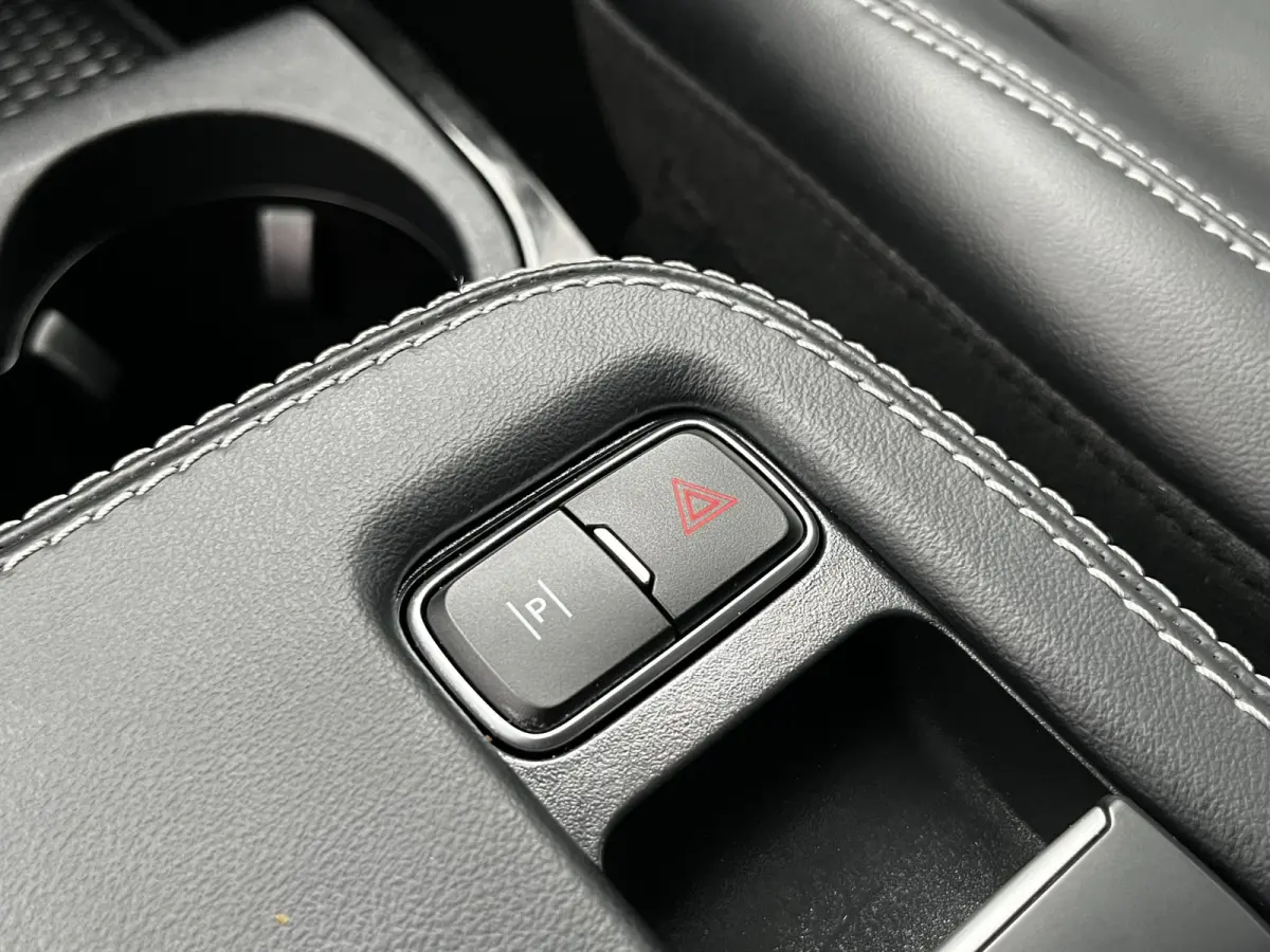 RWD 75 kWh | SoH 94% | Technology Pack | Elektrische klep | B&O-audio |