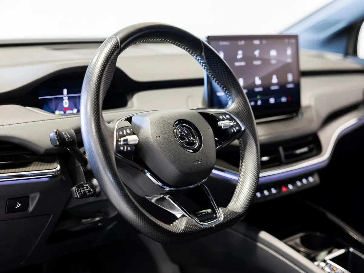 60 Sportline SOH 88% / 180pk / NAP / Achteruitrij camera / Dodehoek herkenning /