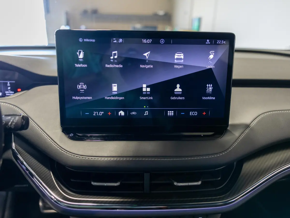 60 Sportline SOH 88% / 180pk / NAP / Achteruitrij camera / Dodehoek herkenning /