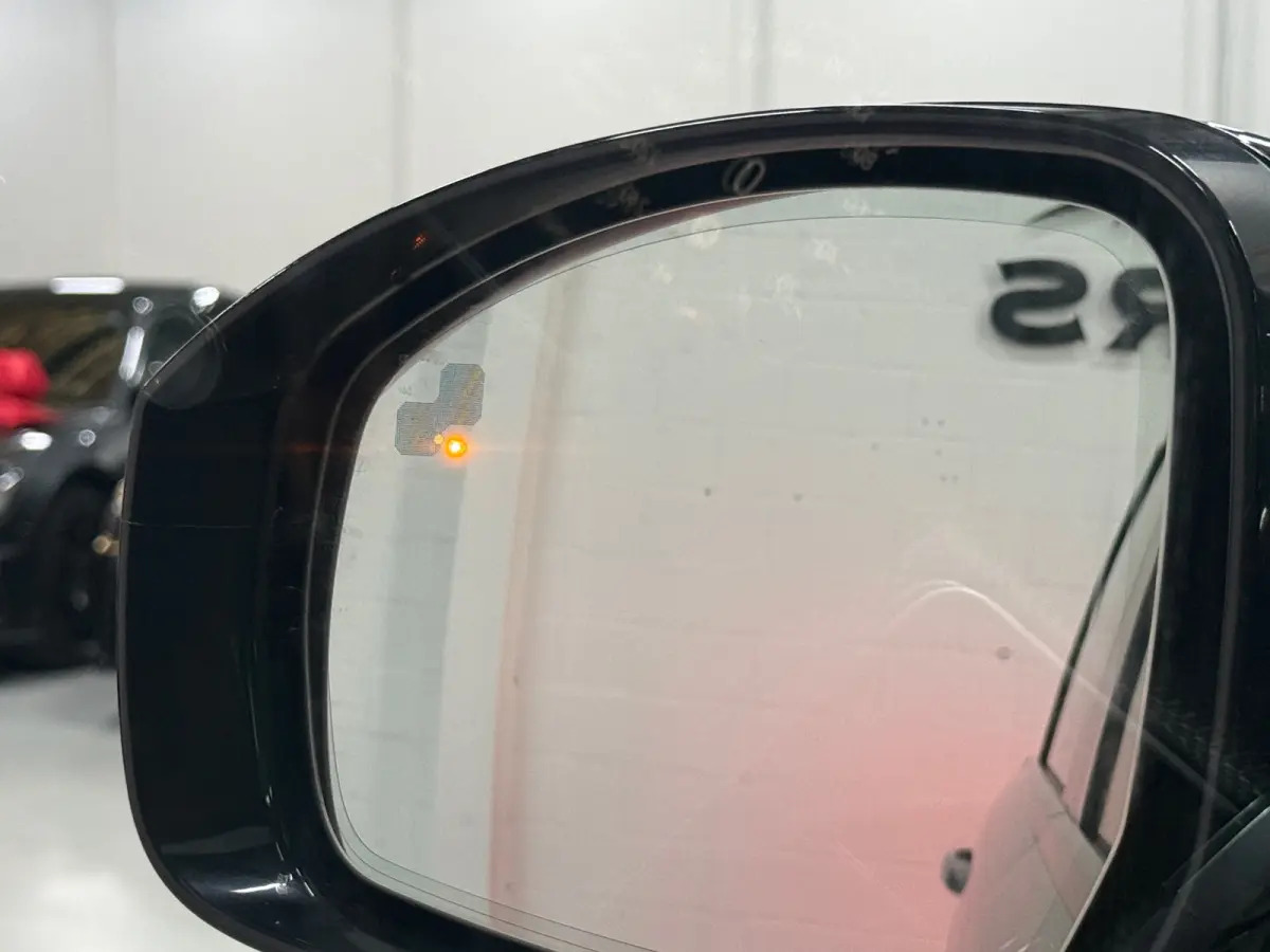 P400e Limited Edition*Pano*Luchtvering*Stoel/stuurverwarming*