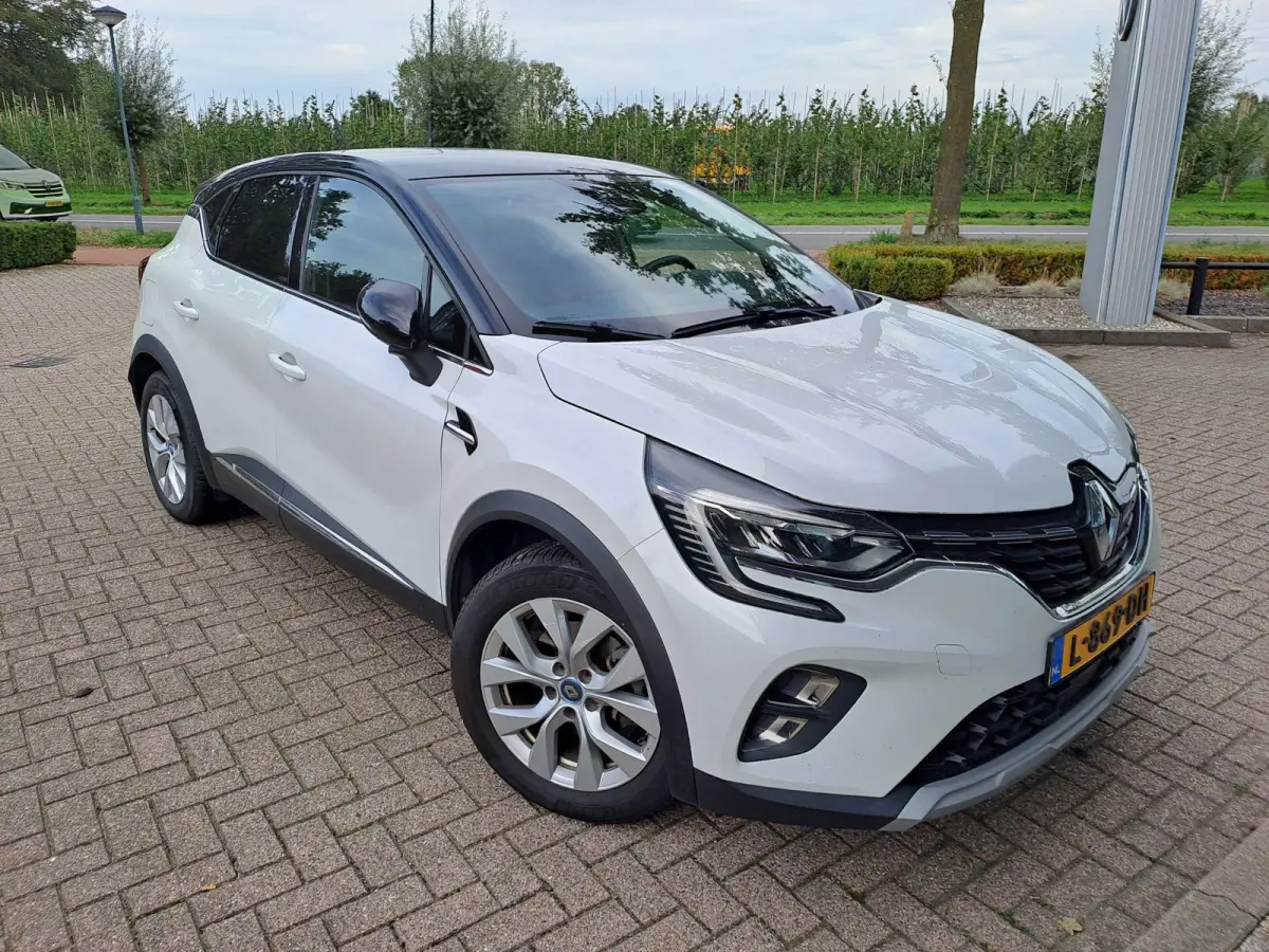 1.6 E-Tech Plug-in Hybrid 160 Intens | TREKHAAK | CAMERA | NAVIGATIE