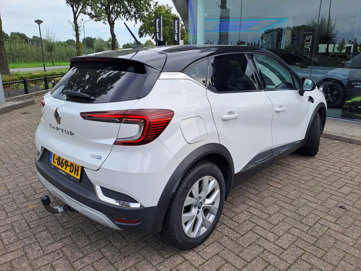 1.6 E-Tech Plug-in Hybrid 160 Intens | TREKHAAK | CAMERA | NAVIGATIE