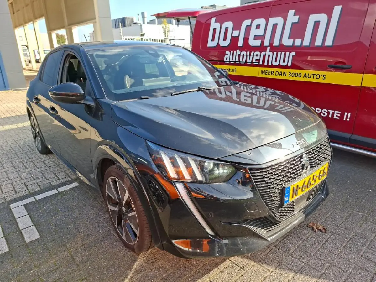 EV GT Pack 50 kWh | Fase 3 laden | Panoramadak | Navigatie | Camera | Stoelverwarming | NL auto | 1e Eigenaar |