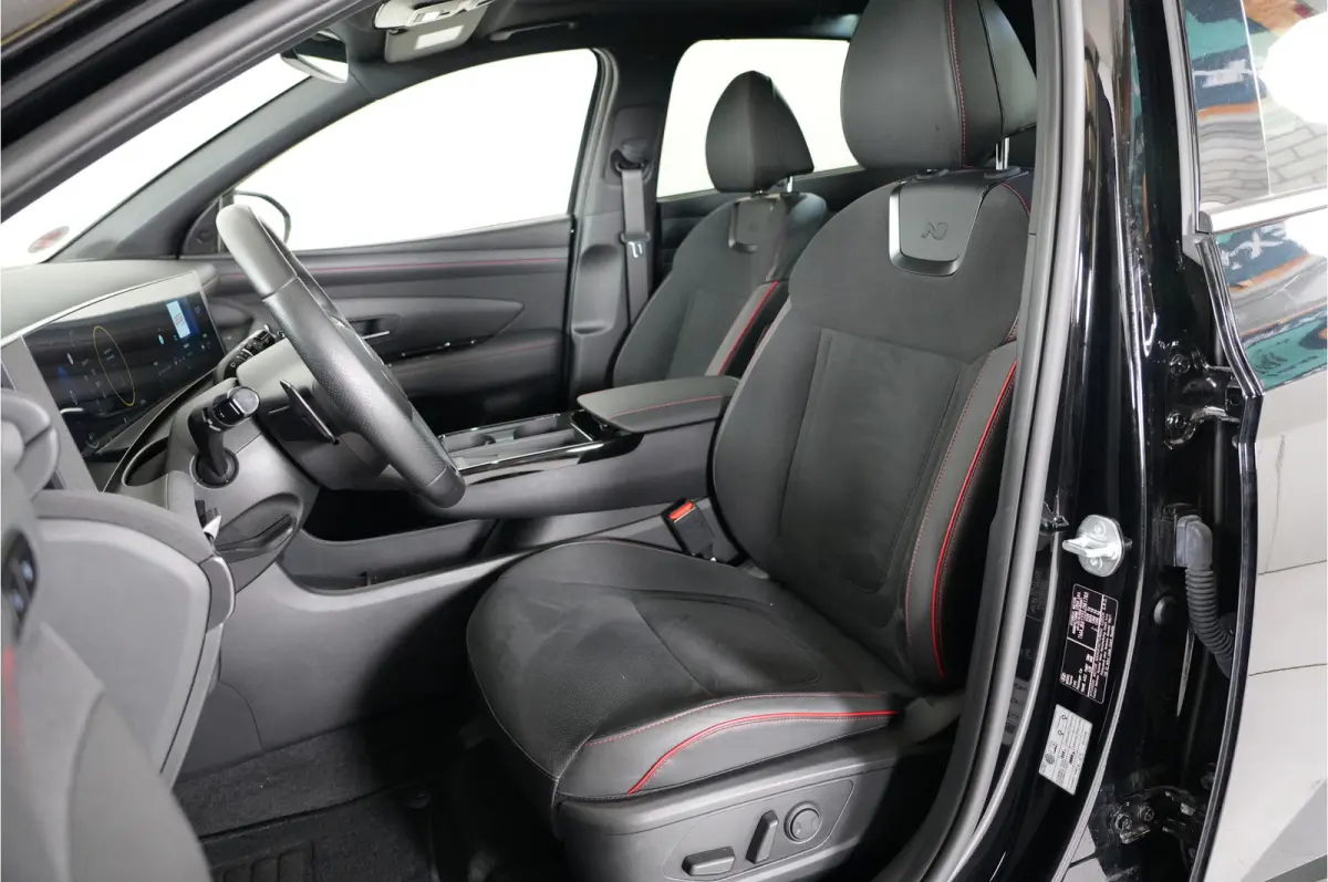 1.6 T-GDI PHEV N Line Sky 4WD | Trekhaak | HUD | Pano | 360° | Cruise adaptief | SOH 100% |