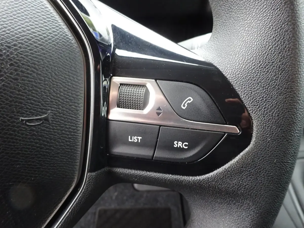 1.2 PureTech Pro BENZINE AIRCO NAVI CRUISE CONTROL PDC SCHUIFDEUR