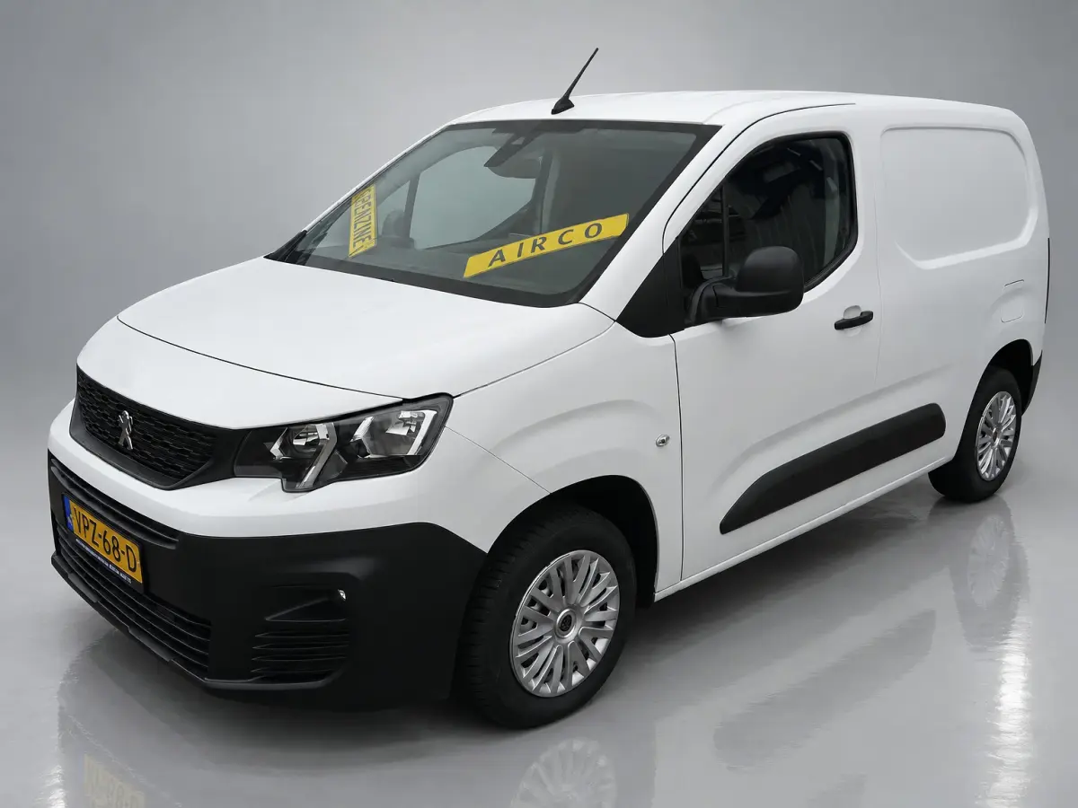 1.2 PureTech Pro BENZINE AIRCO NAVI CRUISE CONTROL PDC SCHUIFDEUR
