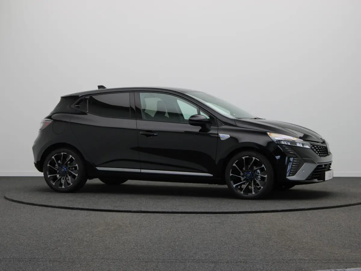 E-Tech Full Hybrid 145pk esprit Alpine | Stoel- en stuurwielverwarming | 360 graden camera | 17" lichmetalen velgen | Adaptive Cruise control |