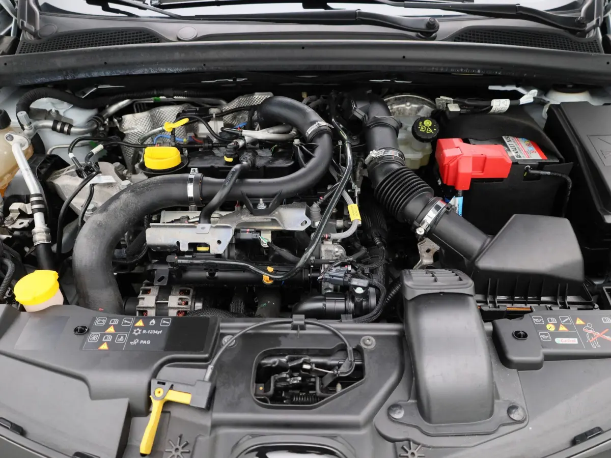 1.0 TCe R.S. Line | Apple Carplay / Android Auto | 360 Camera | Stoelverwarming | Lichtmetalen Velgen |